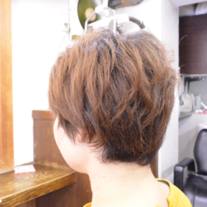 縮毛矯正の髪型でショート