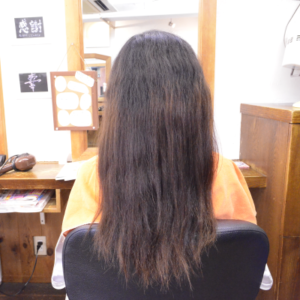 脱縮毛矯正-縮毛矯正をやめてショートに4